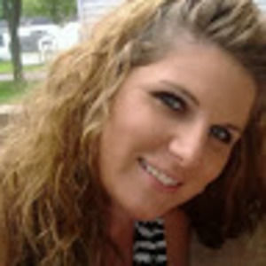 Meet your Posher, Alicia